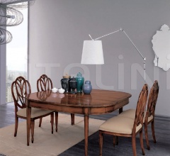 Стол обеденный 055 фабрика Bizzotto