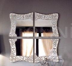 Настенное зеркало C260 AR фабрика Bizzotto