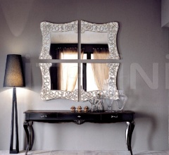 Настенное зеркало C260 AR фабрика Bizzotto