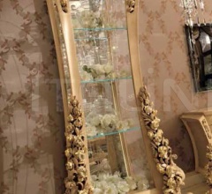 Витрина 9061 фабрика Riva Mobili D`Arte