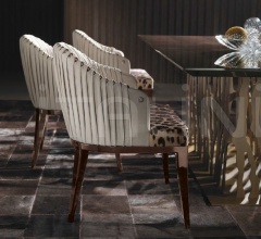 Стул с подлокотником Sharpei Стул с подлокотником Sharpei фабрика Roberto Cavalli