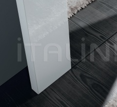 Настенное зеркало Strip фабрика Jesse