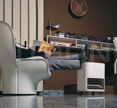 Кресло X105 Elda фабрика Longhi