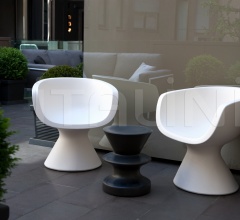 Столик 6005 Zeus фабрика Zanotta