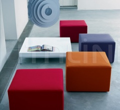 Пуф 1326 Alfa фабрика Zanotta