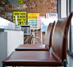 Барный стул 2291 Lio фабрика Zanotta