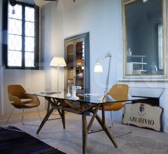 Стол обеденный 2320 Reale фабрика Zanotta