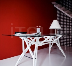 Стол обеденный 2320 Reale фабрика Zanotta