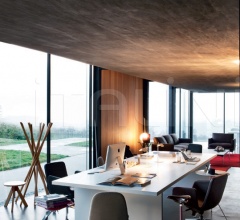 Стол обеденный 2581 Lungometraggio фабрика Zanotta