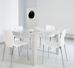 Стол обеденный 2600 Quaderna фабрика Zanotta