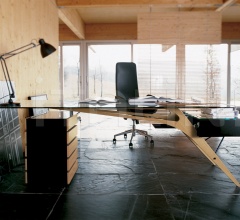 Письменный стол 2690 Cavour фабрика Zanotta