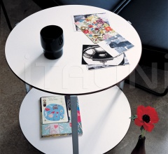 Сервировочный столик 635 Giro фабрика Zanotta