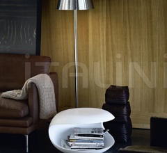 Журнальный столик 639 White Shell фабрика Zanotta