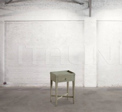 Тумбочка DB002263 фабрика Dialma Brown