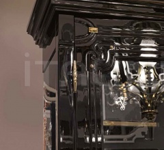 Витрина Windsor Витрина Windsor фабрика IPE Cavalli (Visionnaire)