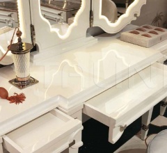Туалетный столик Windsor Туалетный столик Windsor фабрика IPE Cavalli (Visionnaire)