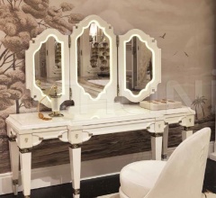 Кресло Grimilde фабрика IPE Cavalli (Visionnaire)