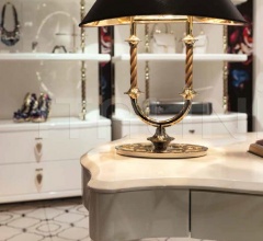 Итальянские Свет - Настольная лампа Agatha фабрика IPE Cavalli (Visionnaire)