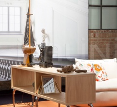 Тумба под TV Bassotti Sideboard фабрика Moooi