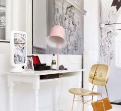 Стул Golden Chair Стул Golden Chair фабрика Moooi