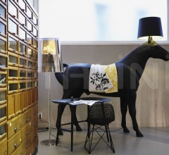 Итальянские Свет - Торшер Horse Lamp Итальянские Свет - Торшер Horse Lamp фабрика Moooi