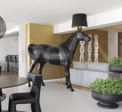 Итальянские Свет - Торшер Horse Lamp Итальянские Свет - Торшер Horse Lamp фабрика Moooi