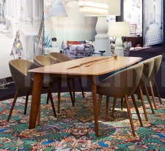 Стол обеденный Tapered Table фабрика Moooi