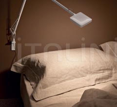 Итальянские Напольные светильники - Настольный светильник Kelvin LED F фабрика Flos