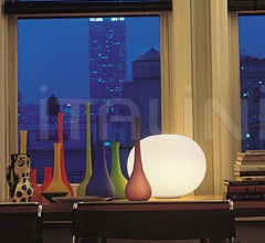 Итальянские Настольные светильники - Настольный светильник Glo-Ball Basic Итальянские Настольные светильники - Настольный светильник Glo-Ball Basic фабрика Flos