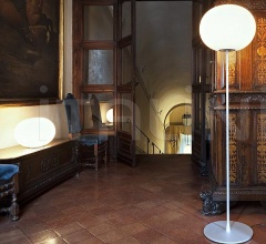 Итальянские Напольные светильники - Напольный светильник Glo-Ball F фабрика Flos