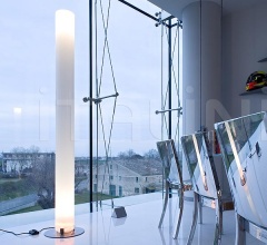 Итальянские Напольные светильники - Напольный светильник Stylos фабрика Flos