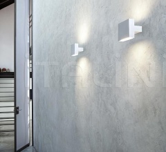 Итальянские Свет - Настенный светильник Tight Light фабрика Flos