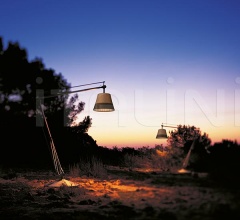 Торшер Superarchimoon outdoor фабрика Flos