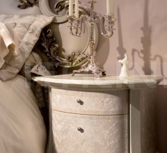 Тумбочка PENELOPE Тумбочка PENELOPE фабрика Mantellassi 1926