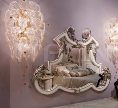 Настенная лампа DORALUCE Настенная лампа DORALUCE фабрика Mantellassi 1926