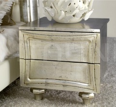 Тумбочка MARILYN Тумбочка MARILYN фабрика Mantellassi 1926