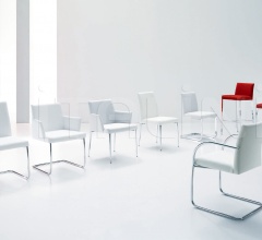 Стул с подлокотниками ESTA фабрика Bontempi Casa