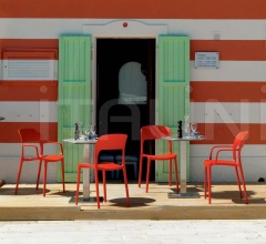 Итальянские Уличная мебель - Стул с подлокотниками GIPSY фабрика Bontempi Casa