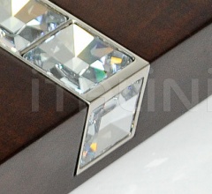 Настенное зеркало Solitaire 9023 Настенное зеркало Solitaire 9023 фабрика Selva