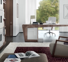 Письменный стол Peonia Письменный стол Peonia фабрика Besana (закрыта)