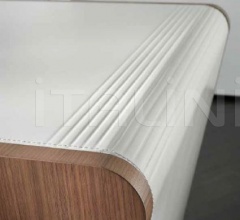 Письменный стол Peonia Письменный стол Peonia фабрика Besana (закрыта)