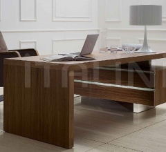 Письменный стол Office two Письменный стол Office two фабрика Besana (закрыта)