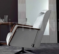 Настенное зеркало Ego EGO10 Настенное зеркало Ego EGO10 фабрика Besana (закрыта)