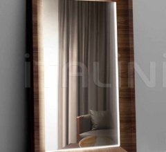 Настенное зеркало Teatro Настенное зеркало Teatro фабрика Besana (закрыта)