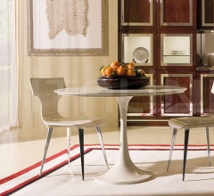 Круглый стол 2736 фабрика Tura