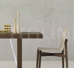 Стул WHO фабрика Molteni & C