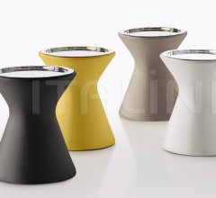 Столик BUDDY фабрика Molteni & C