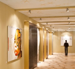 Настенный светильник D57 Beluga Steel фабрика Fabbian