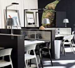 Итальянские Напольные светильники - Напольный светильник F05 Angle фабрика Fabbian