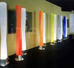 Итальянские Напольные светильники - Напольный светильник D49 Twirl фабрика Fabbian